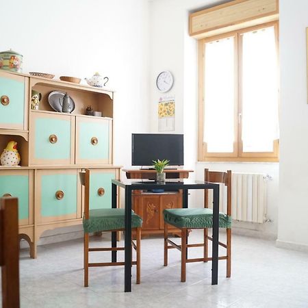 Bed And Breakfast Hibiscus Алгеро Екстериор снимка