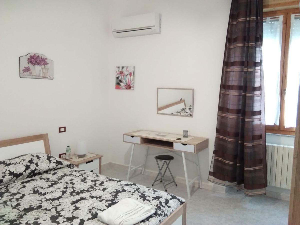 Bed And Breakfast Hibiscus Алгеро Екстериор снимка