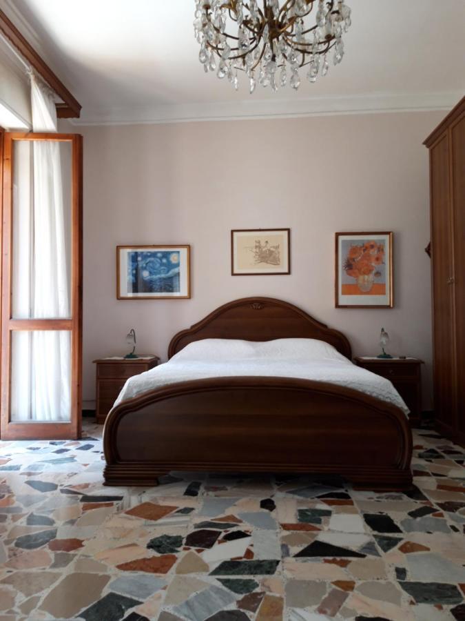 Bed And Breakfast Hibiscus Алгеро Екстериор снимка